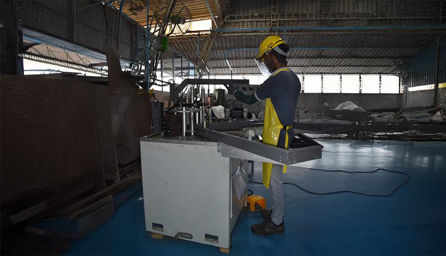 Corner Crimping Machine