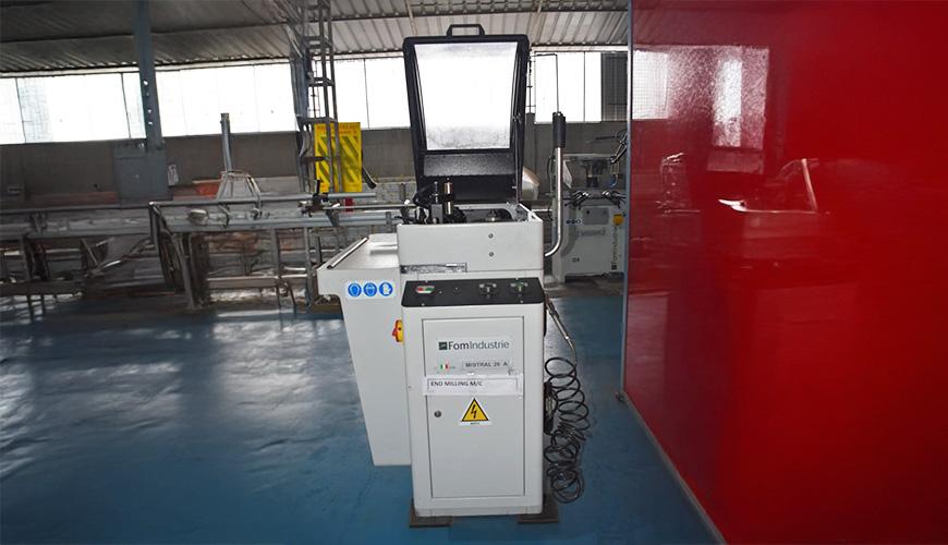 End Milling Machine